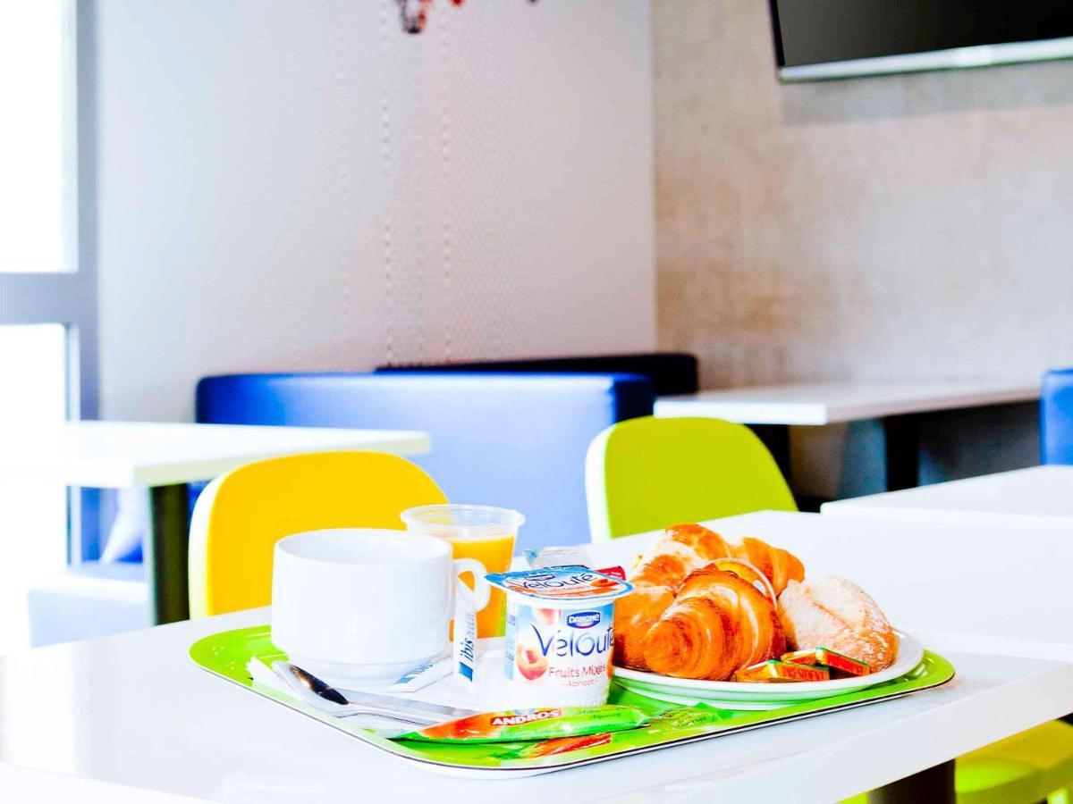Ibis Budget Metz Technopole Buitenkant foto