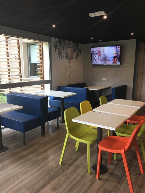 Ibis Budget Metz Technopole Buitenkant foto