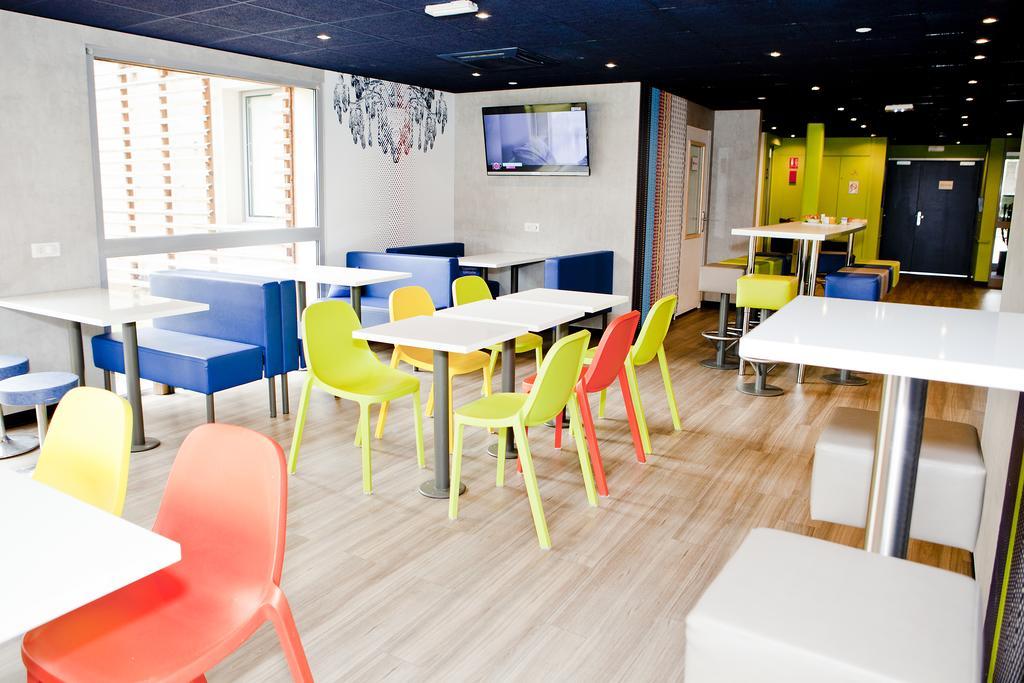 Ibis Budget Metz Technopole Buitenkant foto