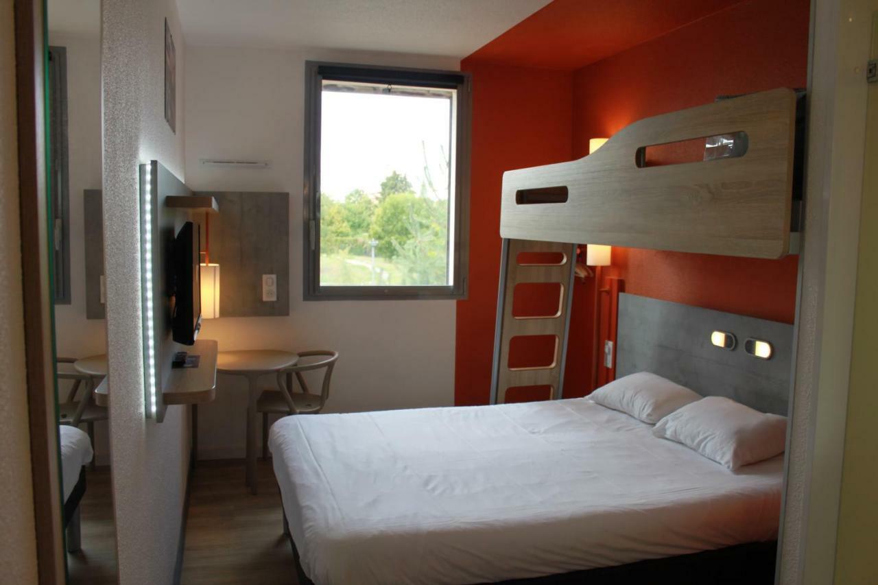 Ibis Budget Metz Technopole Buitenkant foto